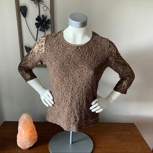 Lace 3/4 sleeve top